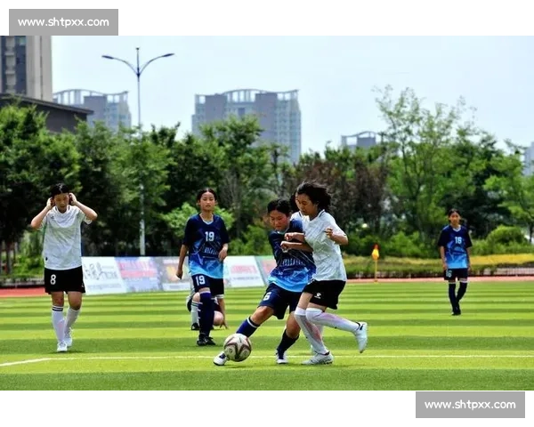 精彩足球赛事全程视频回放与实时解说尽在这里精彩呈现 精彩足球赛事全程视频回放与实时解说尽在这里精彩呈现