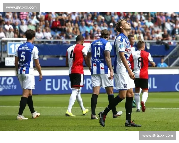 足球赛事官方直播全程跟踪精彩赛事不容错过精彩瞬间尽在掌握 - 副本 (2) - 副本 - 副本